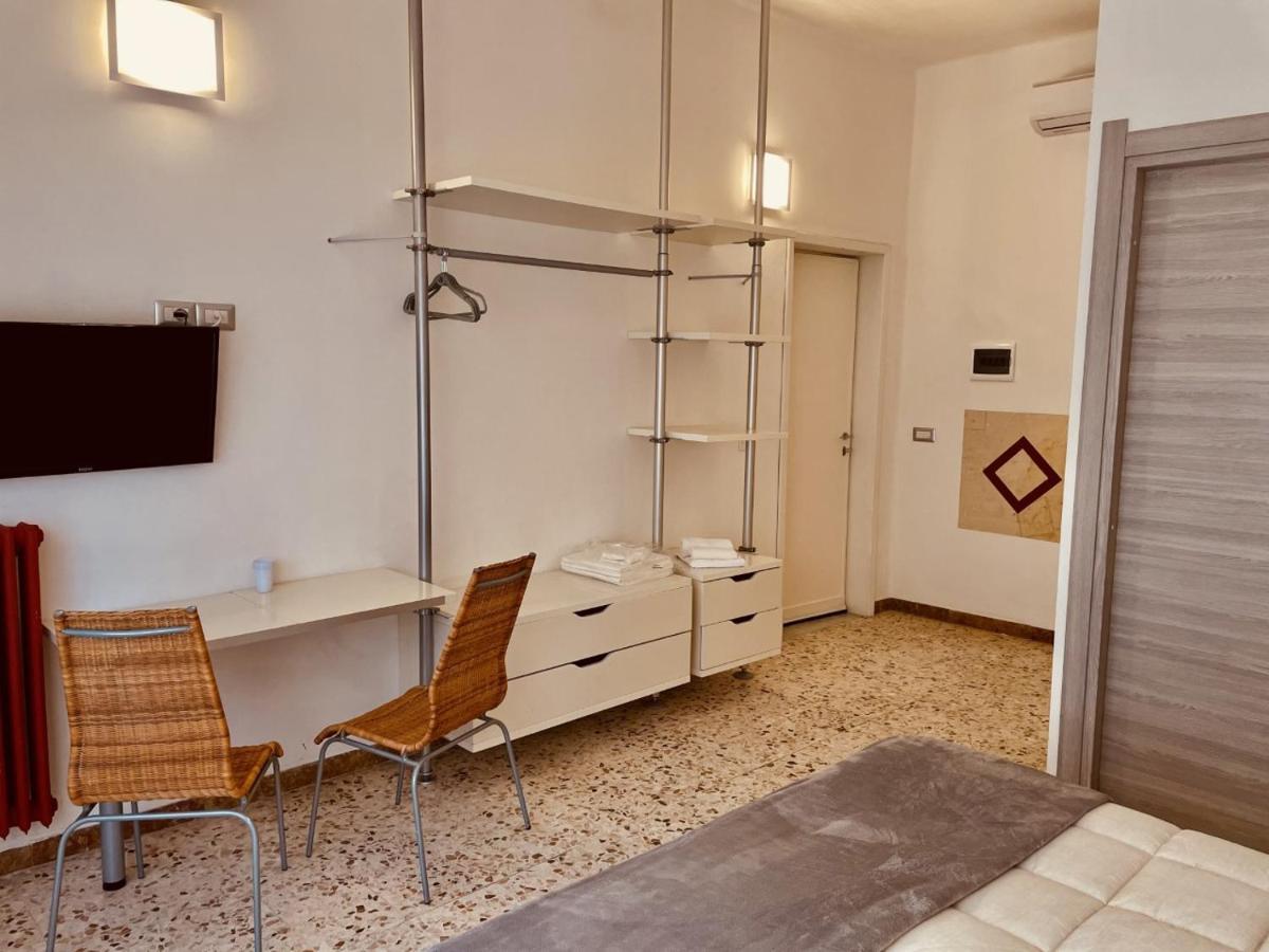 Bed and Breakfast Il Giardino Di Iole Via Giovanni Amendola N36 Sassari Exterior foto